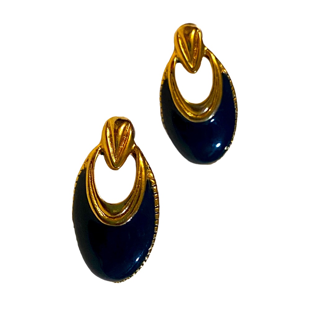 🌟🔥 BOGO Sale🔥🌟 Vintage gold and black oval dangle earrings